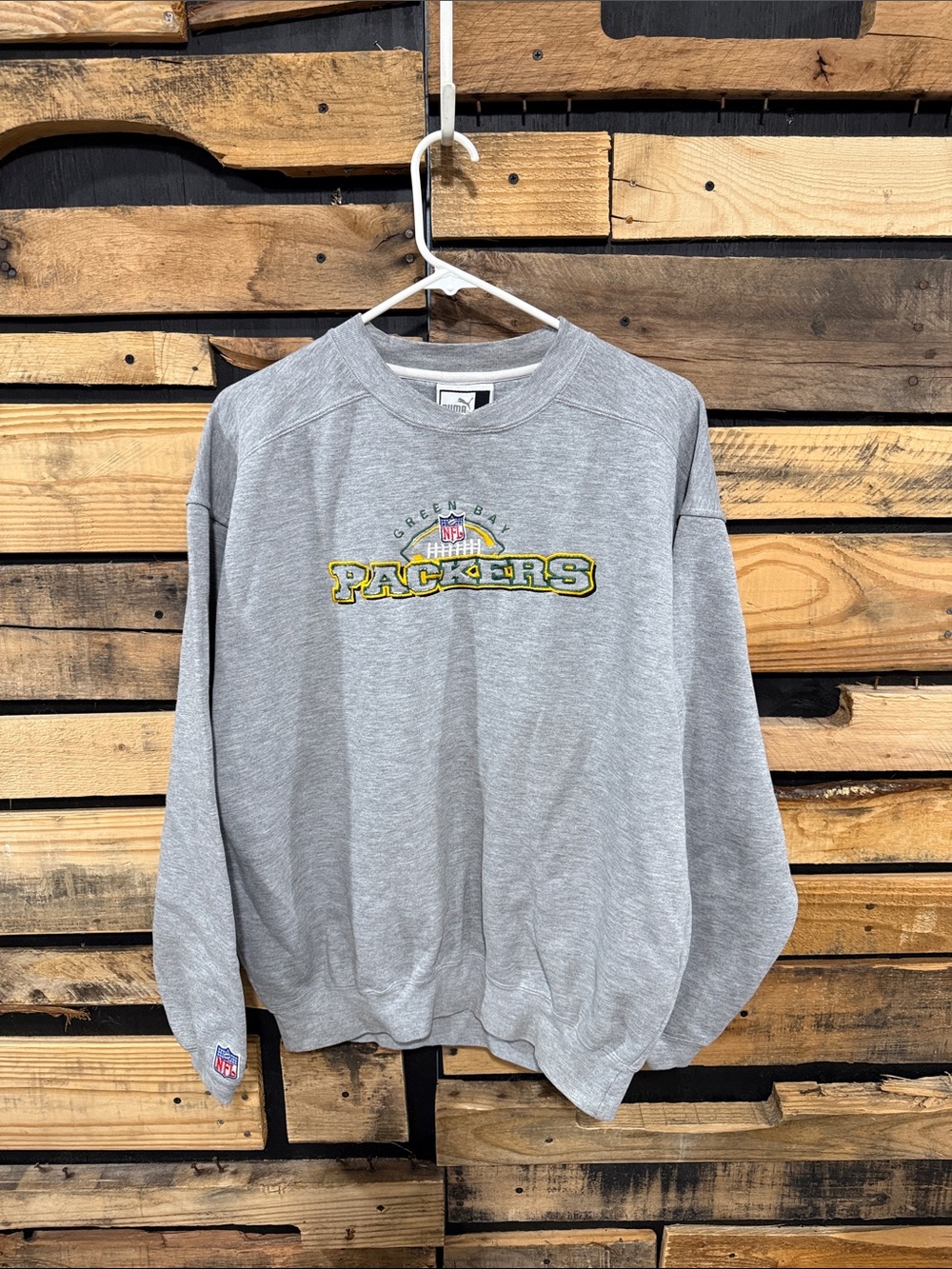 Vintage Puma NFL Green Bay Packers Embroidered Crewneck Sweatshirt Men’s Medium